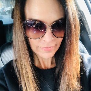 Meet your Posher, Annie